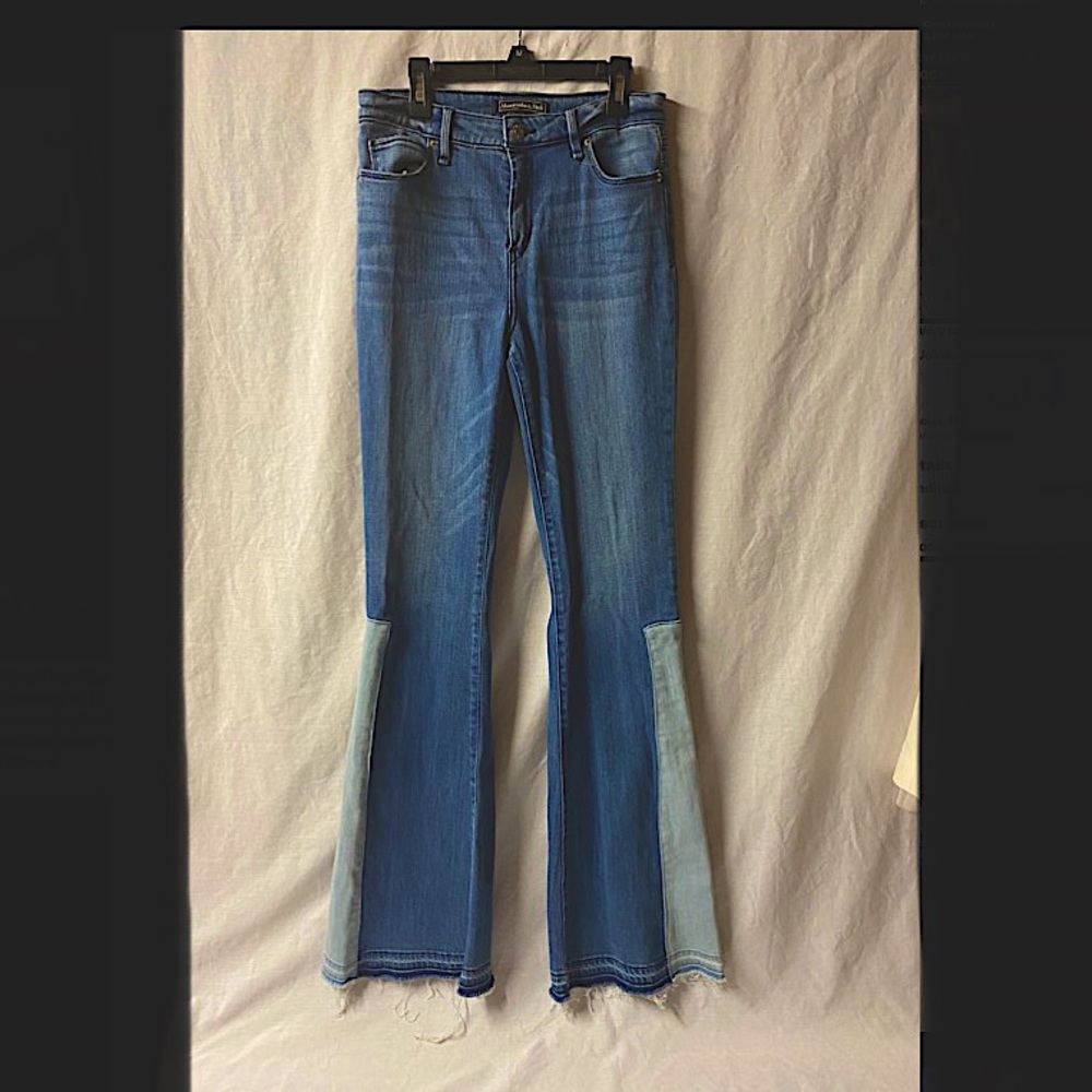 Abercrombie Color Block Flair Jeans Size 28 NWOT